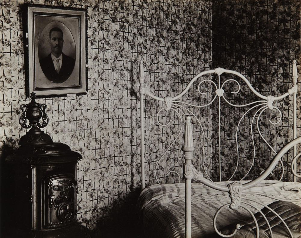Walker Evans, Interior, Cape Cod, 1931