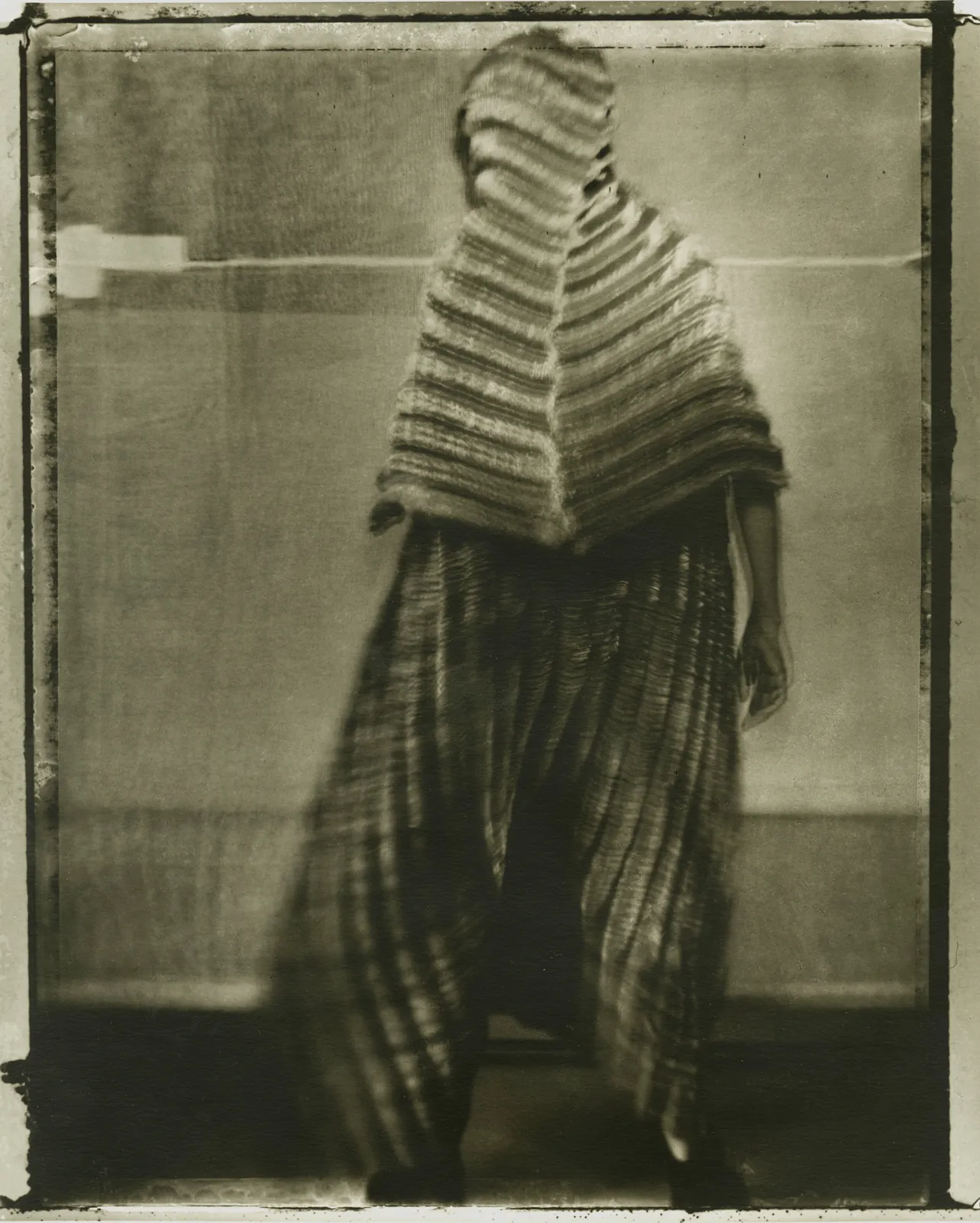 Sarah Moon, Issey Miyake 1, 1992