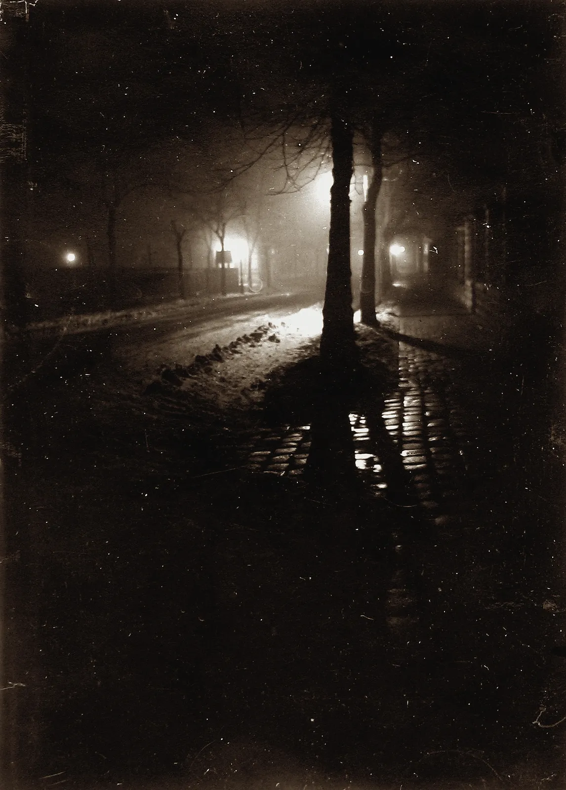 Imre Kinszki, Untitled, Budapest, 1930-35