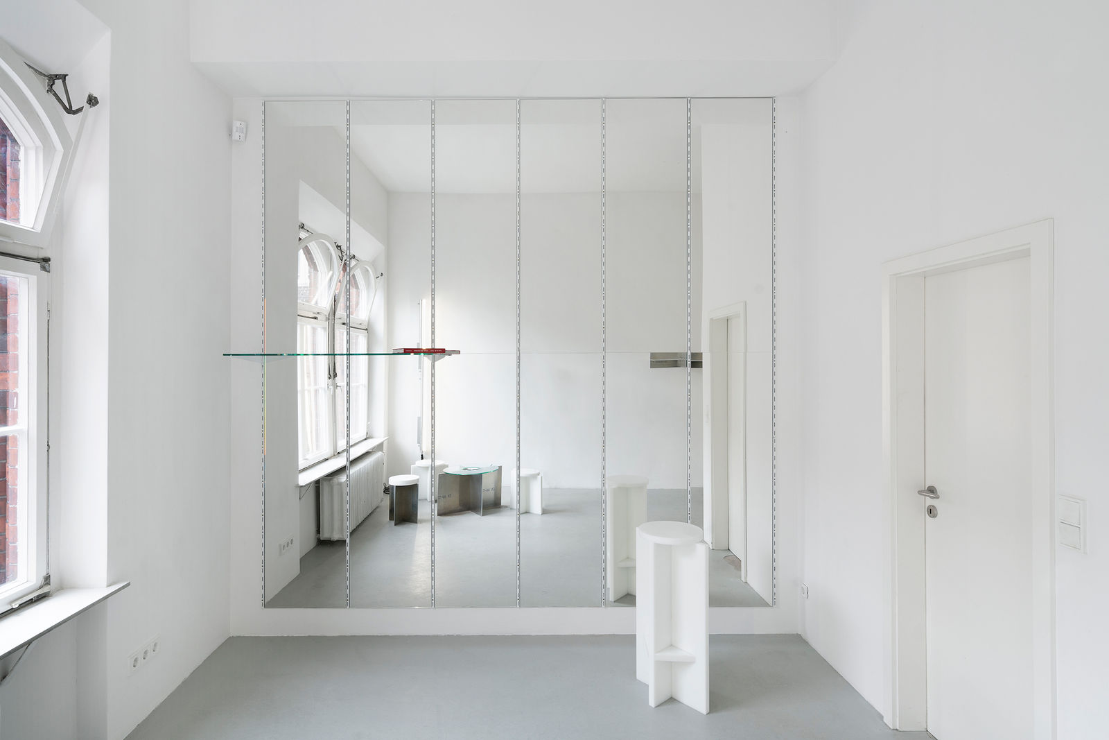 Cabinet #00 – Furniture prototyps by Gonzalez Haase AAS Installation view at Bar Am, 2019