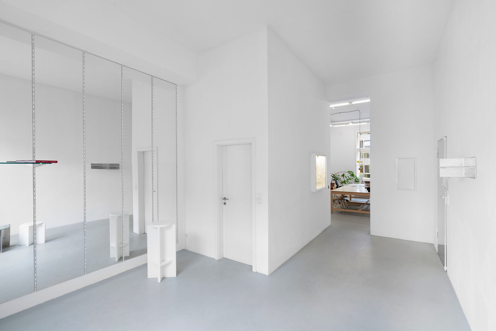 Cabinet #00 – Furniture prototyps by Gonzalez Haase AAS Installation view at Bar Am, 2019