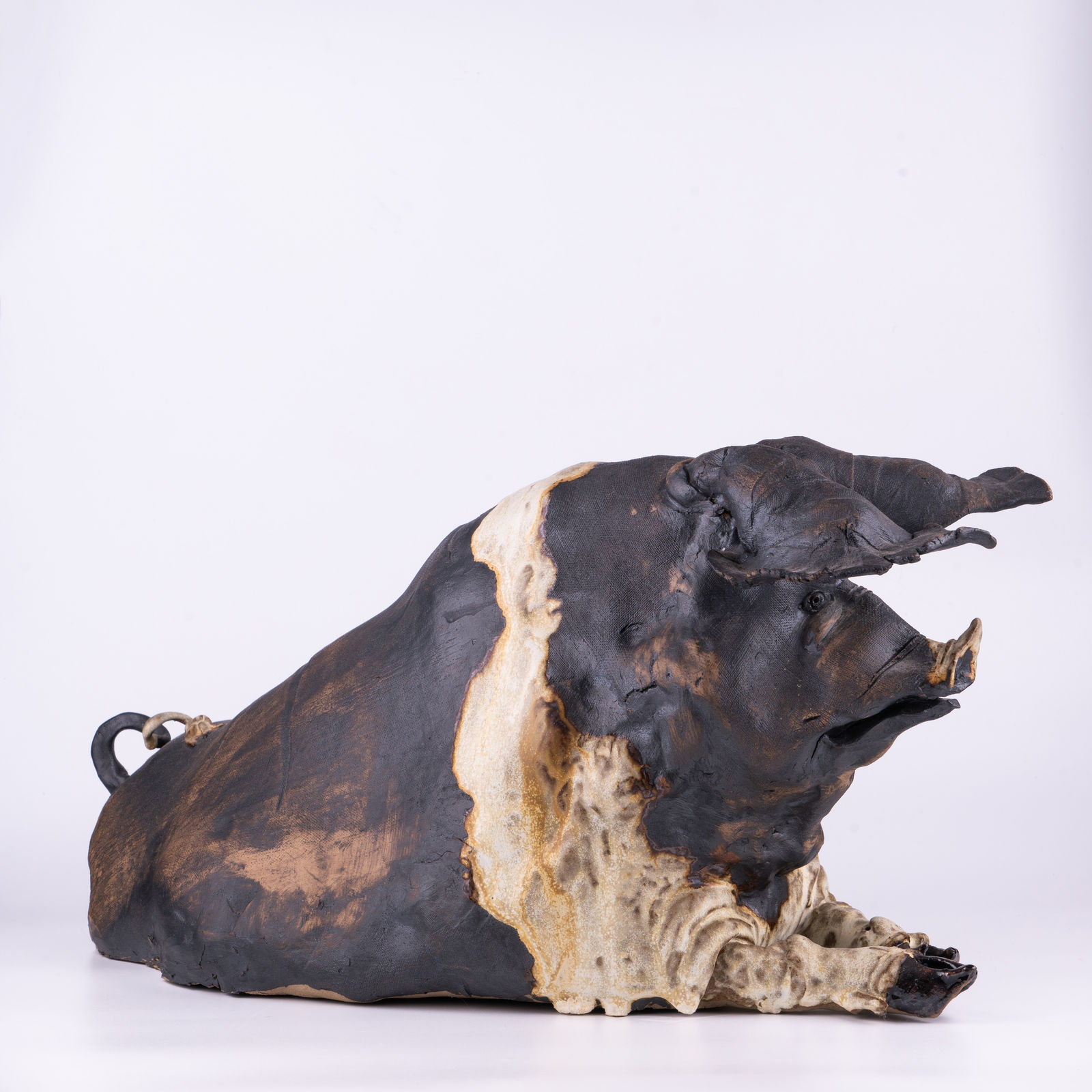 Elaine Peto, A seated pig