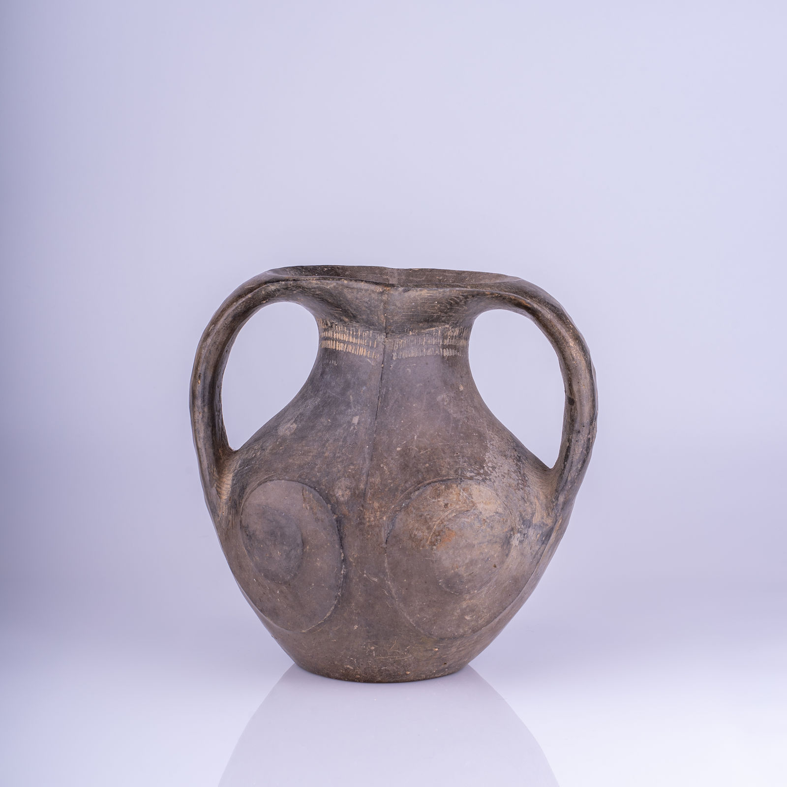 A Sichuan amphora vase for sale