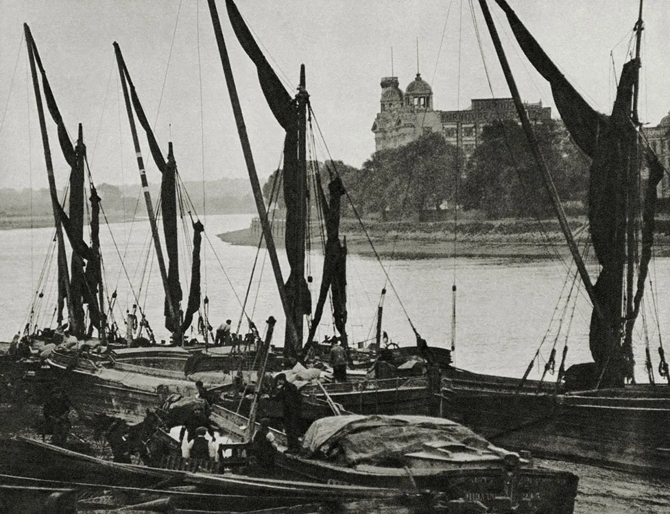 Alvin Langdon Coburn, Harrods, London, c.1909