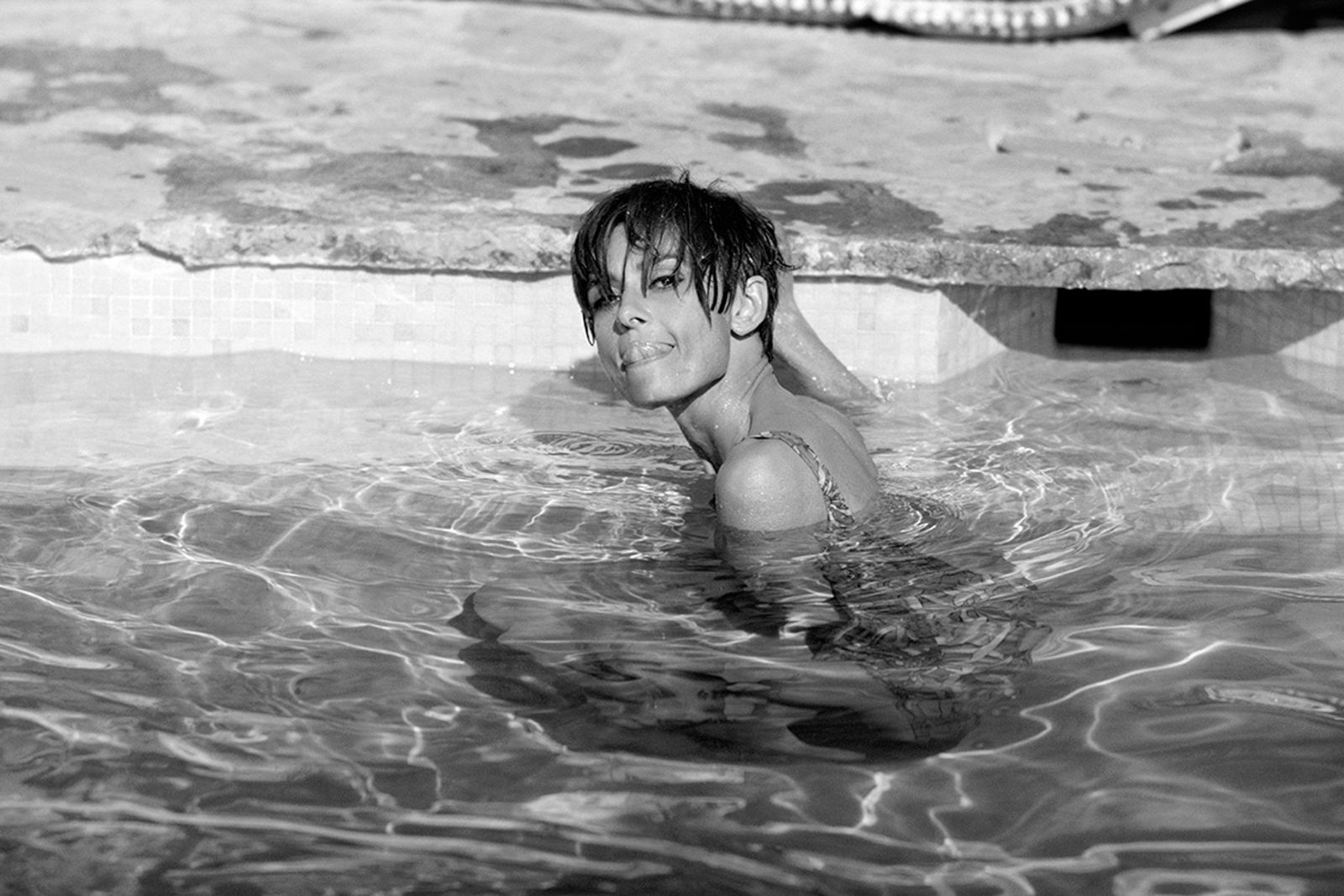 Terry O'Neill, Audrey Hepburn, St Tropez (Swims), 1966