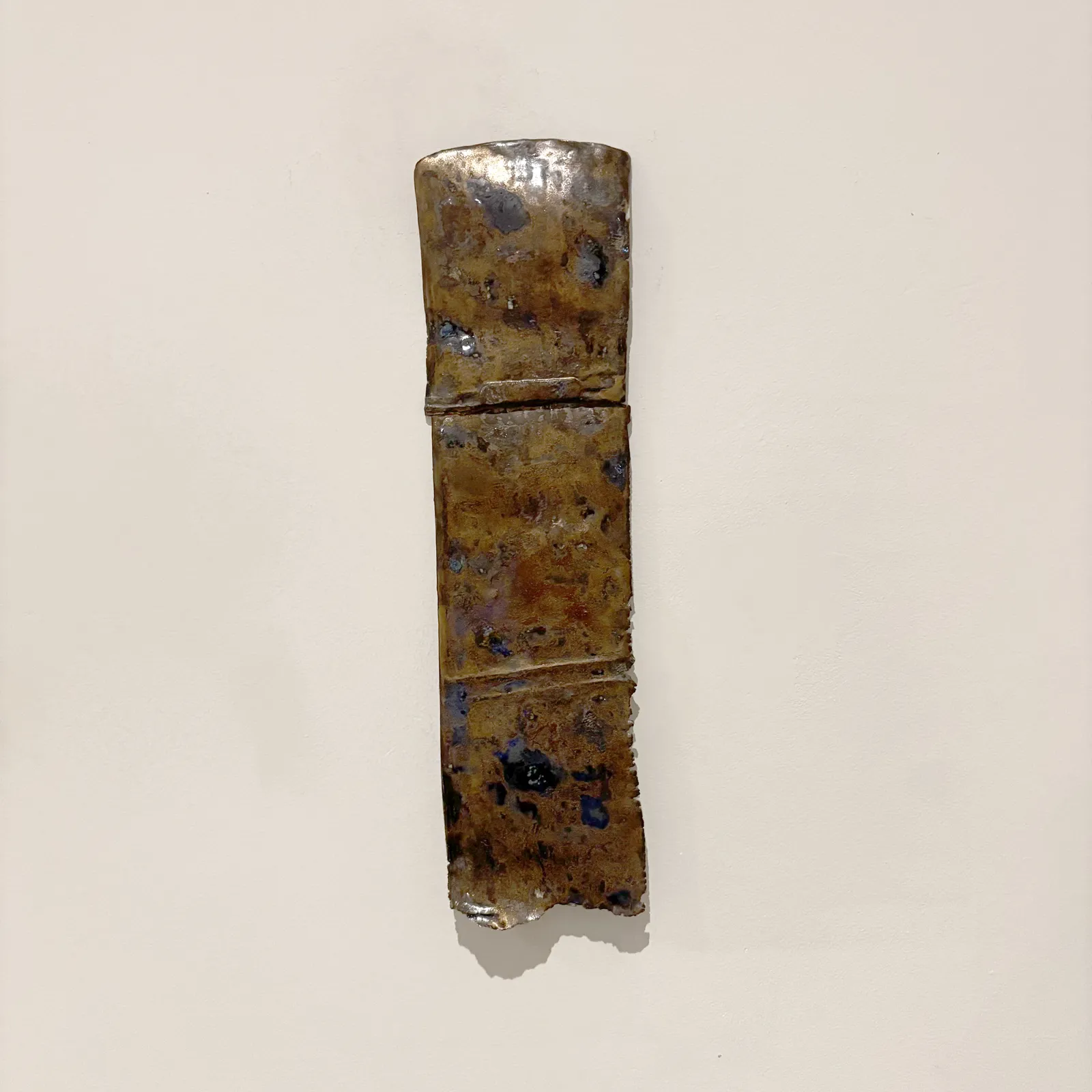 Caroline Chouler-Tissier, Broken World - Porcelain Plaque II, 2026