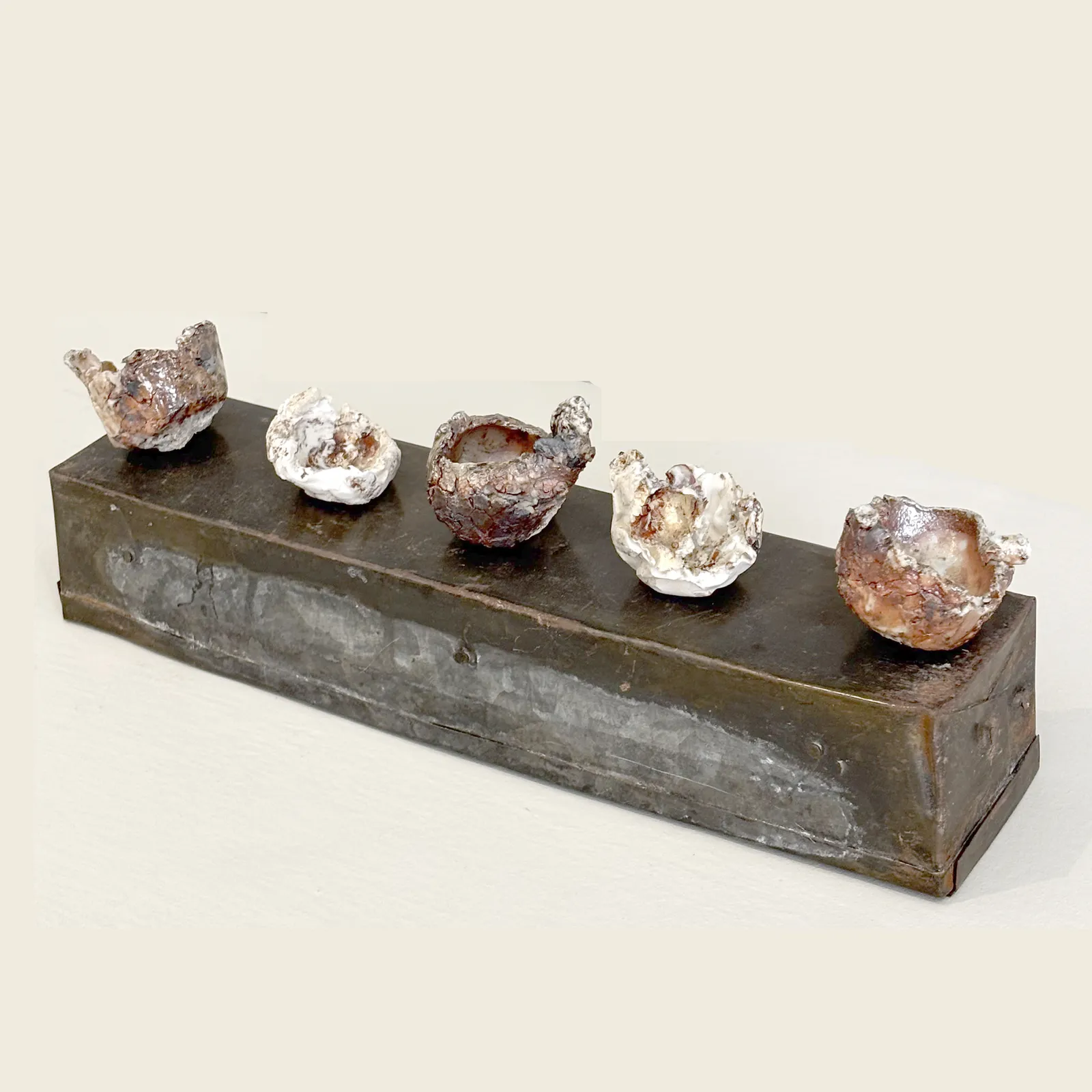 Caroline Chouler-Tissier, Broken World - Plinth 2, 2026