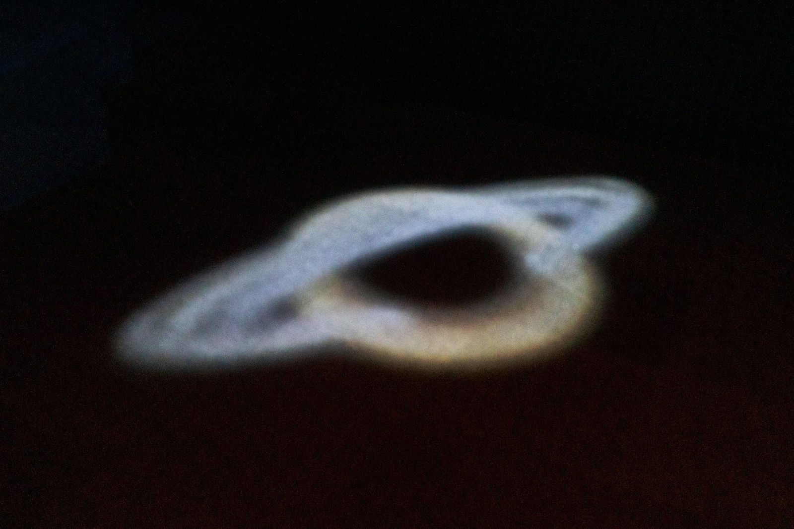 Caecilia Tripp, Scoring the Black Hole, 2016