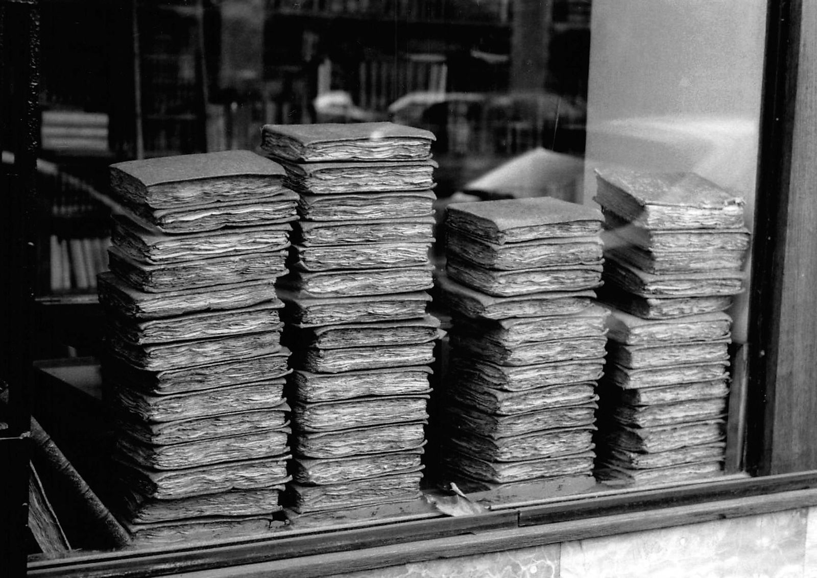 Millefeuilles. Paris, 2004