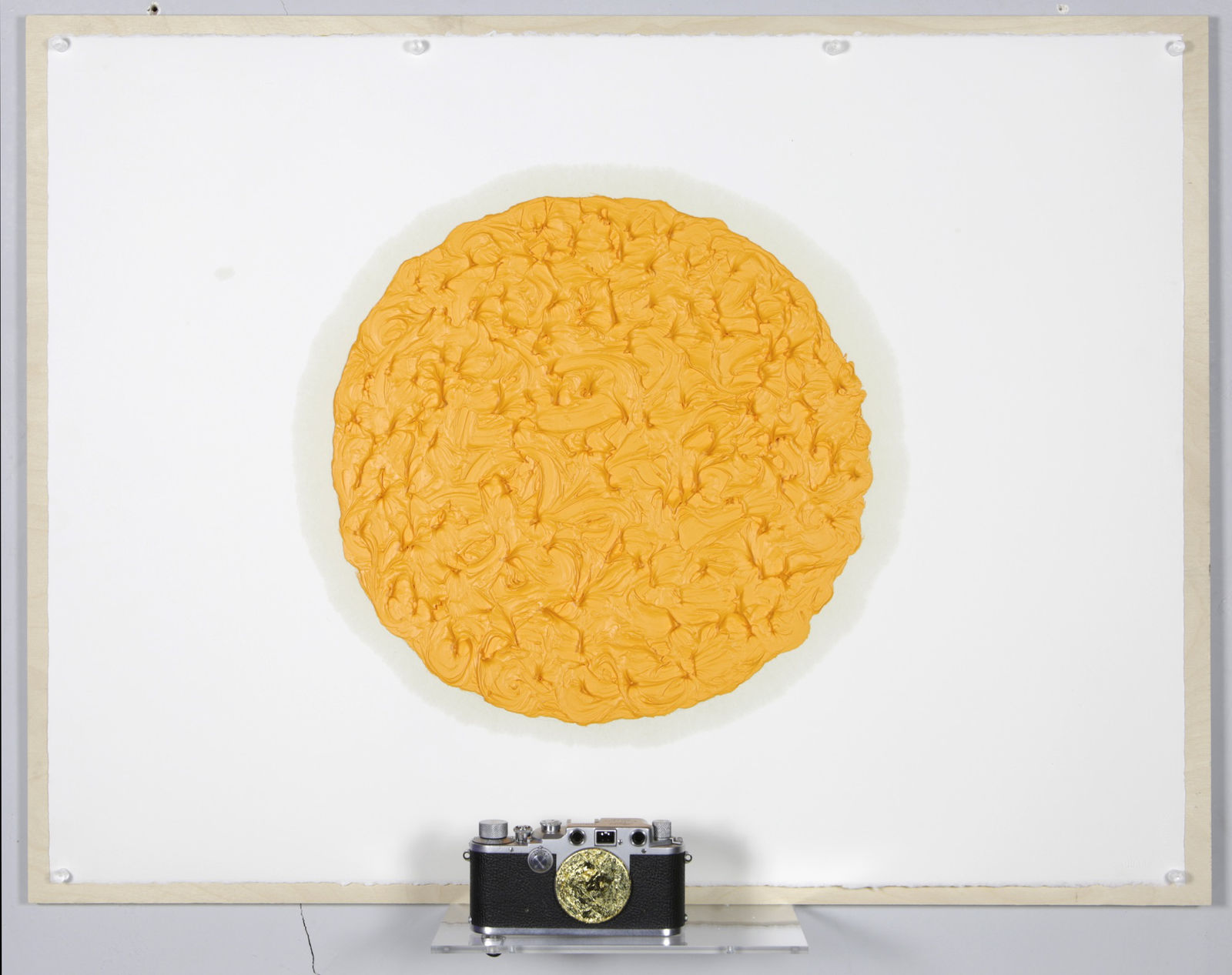 Sarkis, Azo Yellow avec Leica IIIc 1941-42, 2015