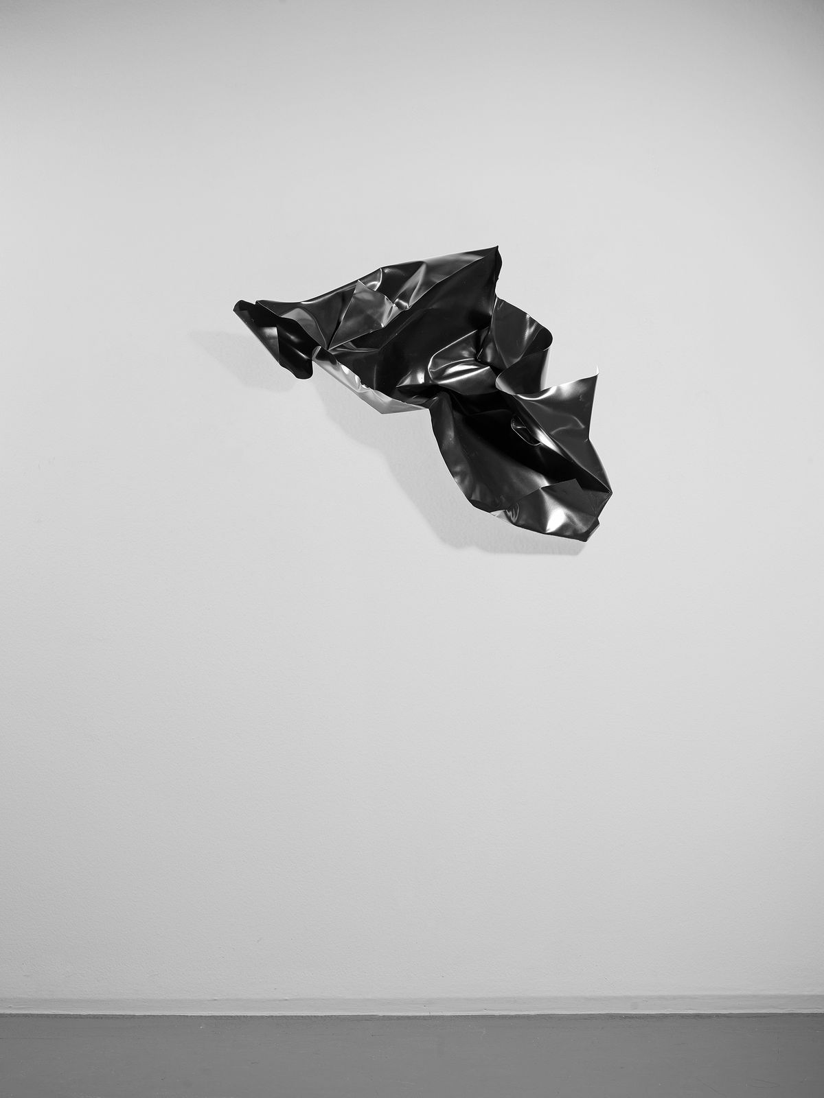 SEYHUN TOPUZ, Crumpled Paper IX, 2017