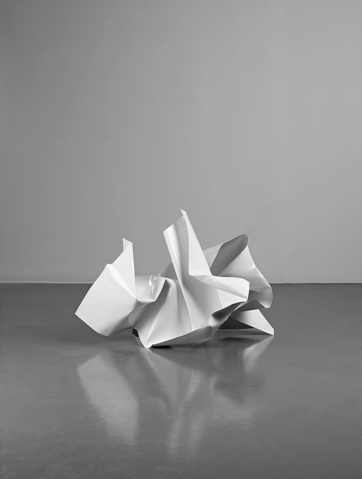 SEYHUN TOPUZ, Crumpled Paper IV, 2017