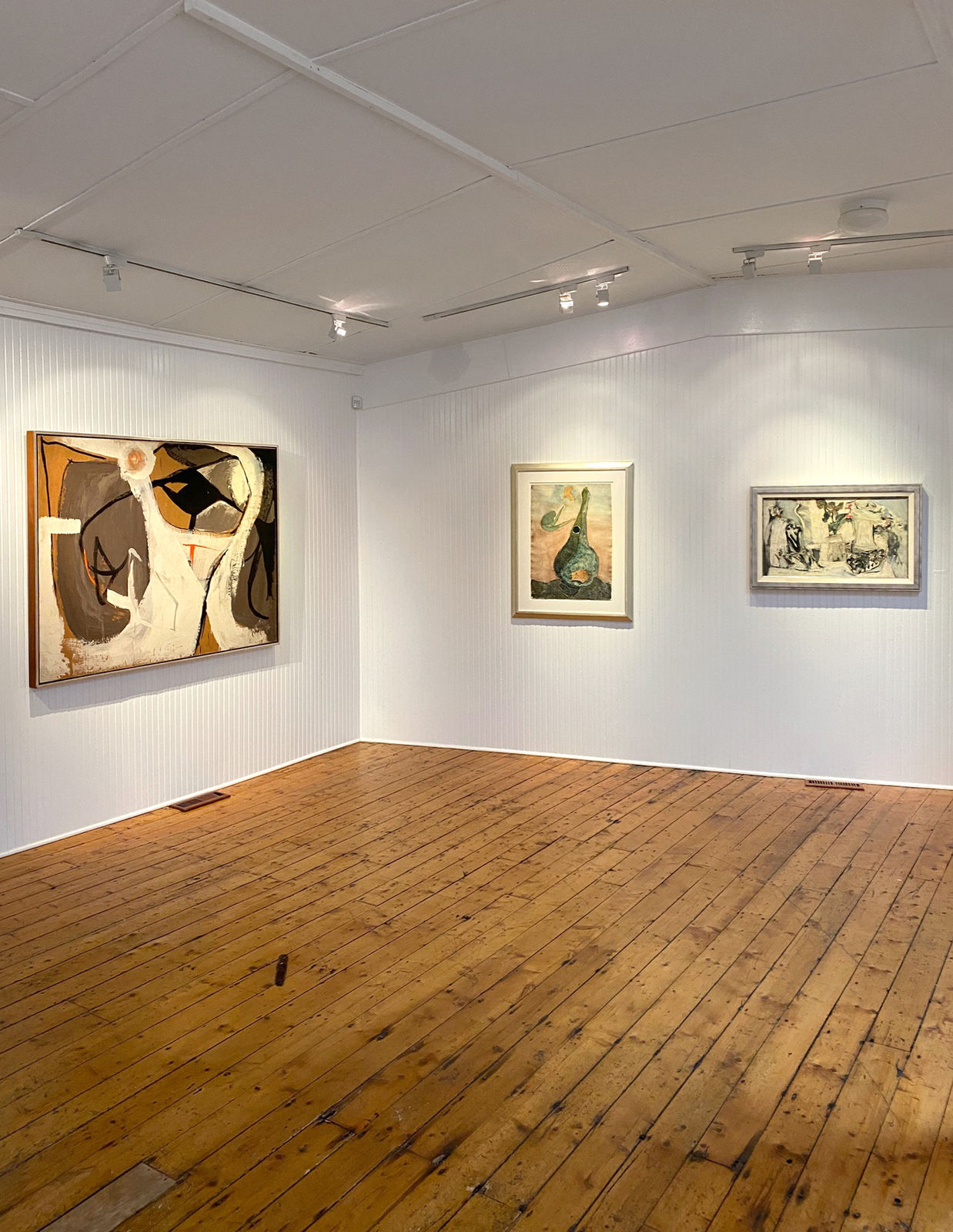 Installation view: The Art of the Discovery: Post-War Selections