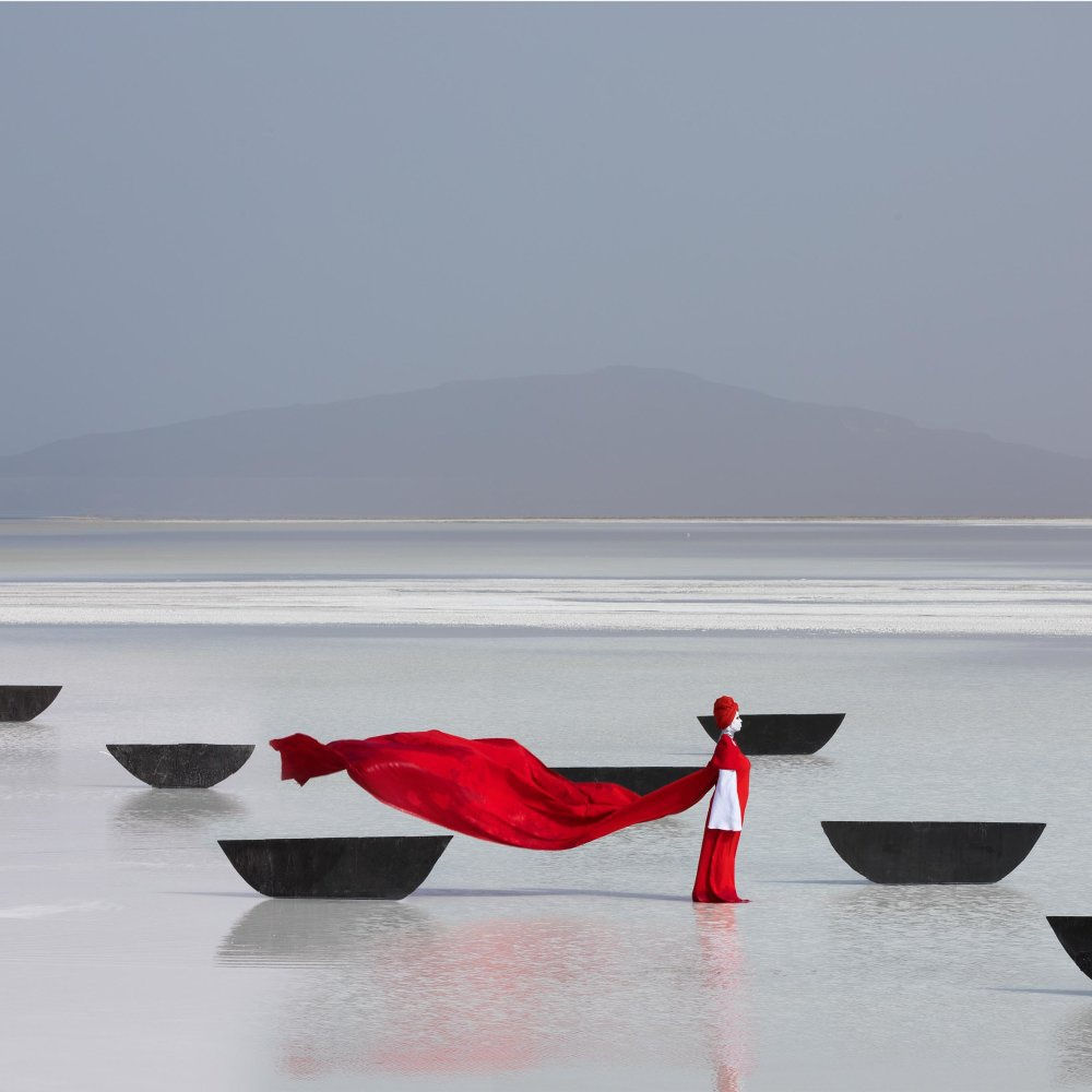 Aida Muluneh, Who Knows Tomorrow, (Mirror of the Soul Series), 2019