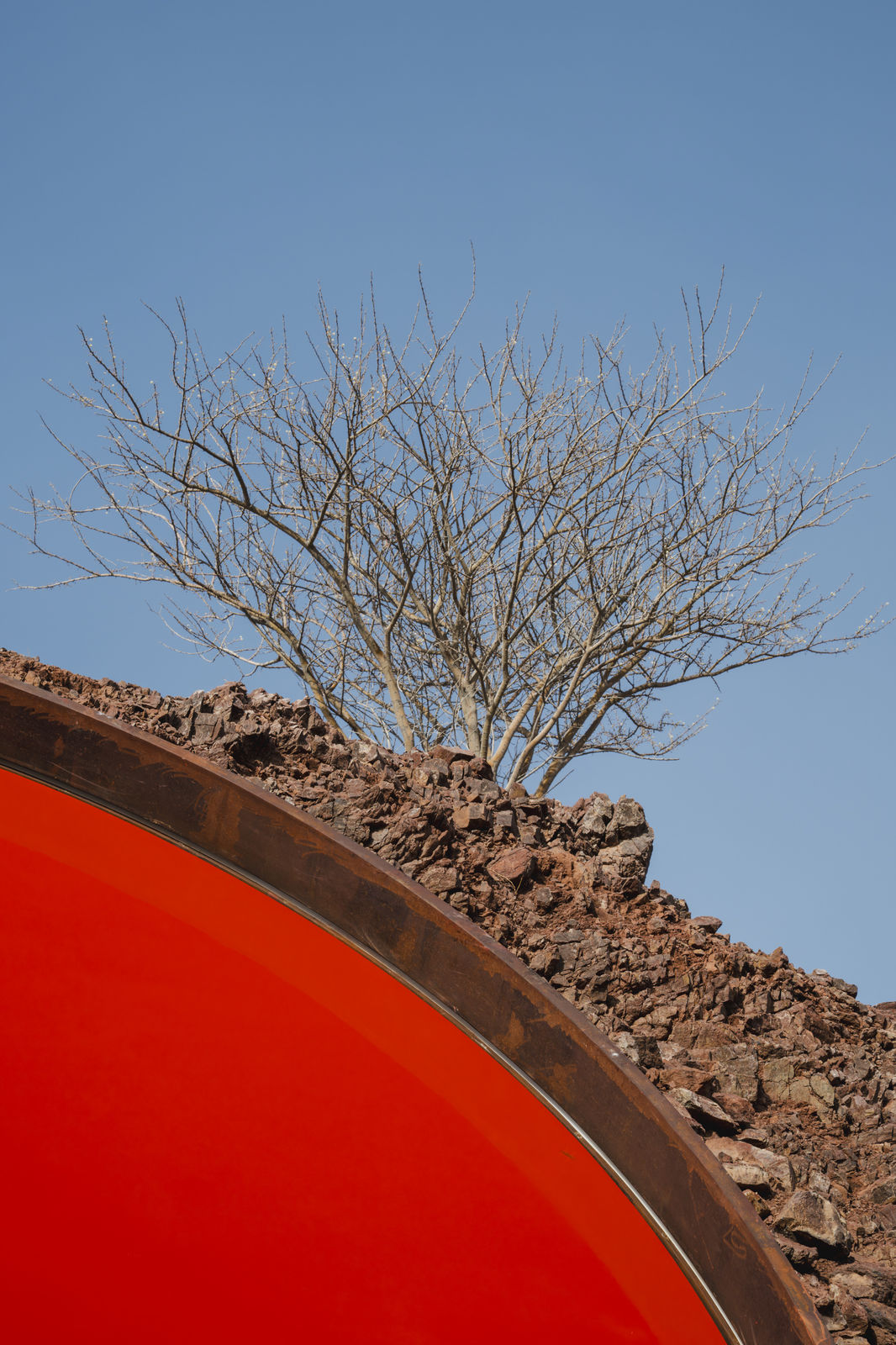 'Deliberate Pauses', installation view. Courtesy of Alserkal Arts Foundation and Dubai Culture & Arts Authority.