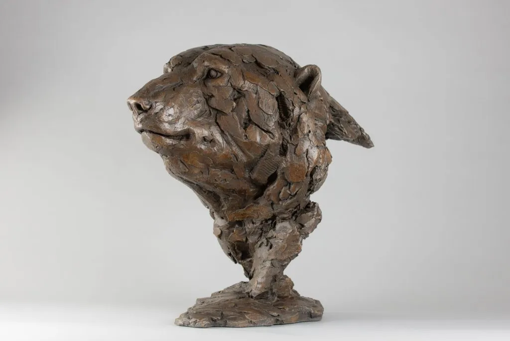 Tanya Russell, Polar Bear portrait, 2025