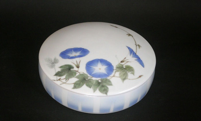 Eno Masatake, Container with Asagao (Morning Glory) Design, 2013