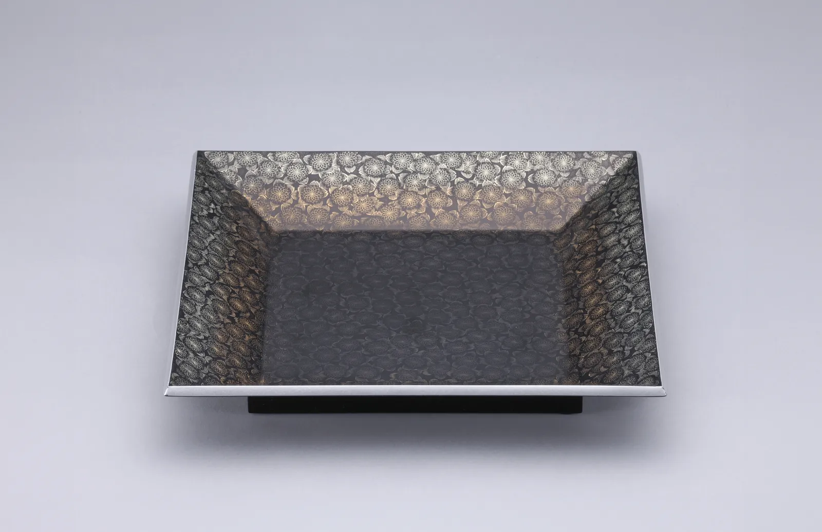 Mizushiri Kota, Square Plate with Design in Chinkin, “Centennial Cherry Tree”, 2023