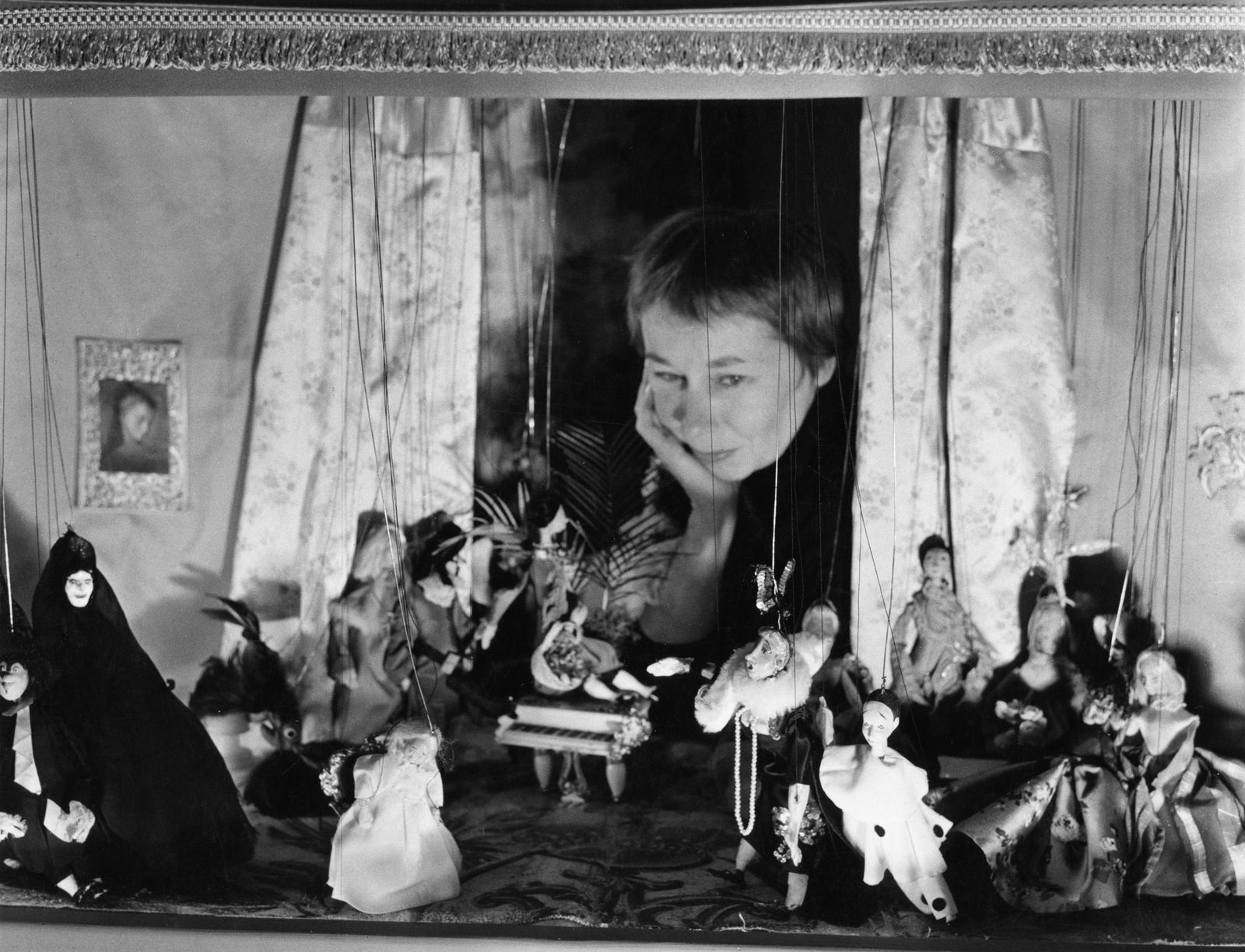 Domenico Gnoli, A Bullring (a stage set for a marionette theatre), c. 1957–58