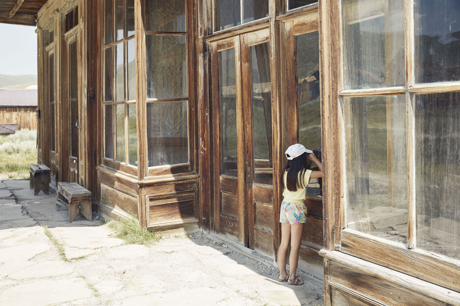 GHOSTS 1 (duplicate)