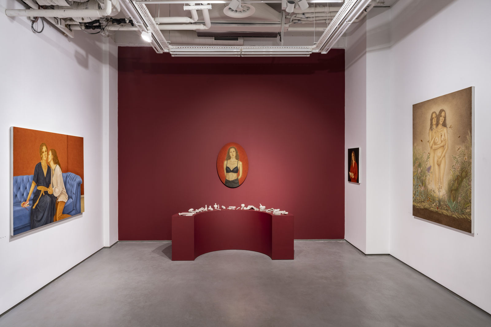 Rugül Serbest, Just Die Smiling Into My Eyes Installation View, 2025