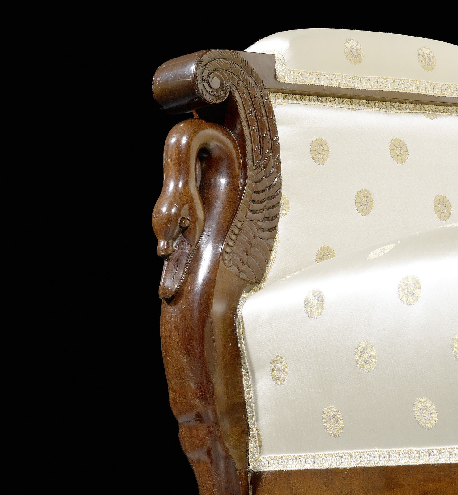 Jacob Desmalter et Cie (attributed to), An Empire sofa with carved swans and claw feet attributed to Jacob Desmalter et Cie, Paris, date circa 1815