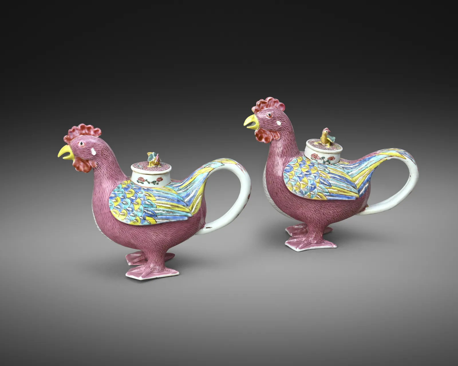 A rare pair of famille rose 'standing cockerel' teapots and covers 清乾隆 粉彩公雞形茶壺一對, China, Qianlong (circa 1740), Qing dynasty