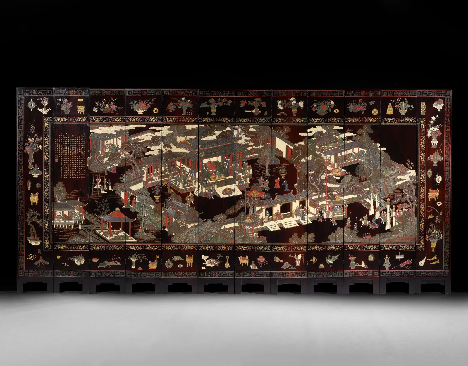 A Magnificent Twelve-Panel Coromandel Lacquer Screen Depicting Guo Ziyi, Kangxi Period, dated 1722