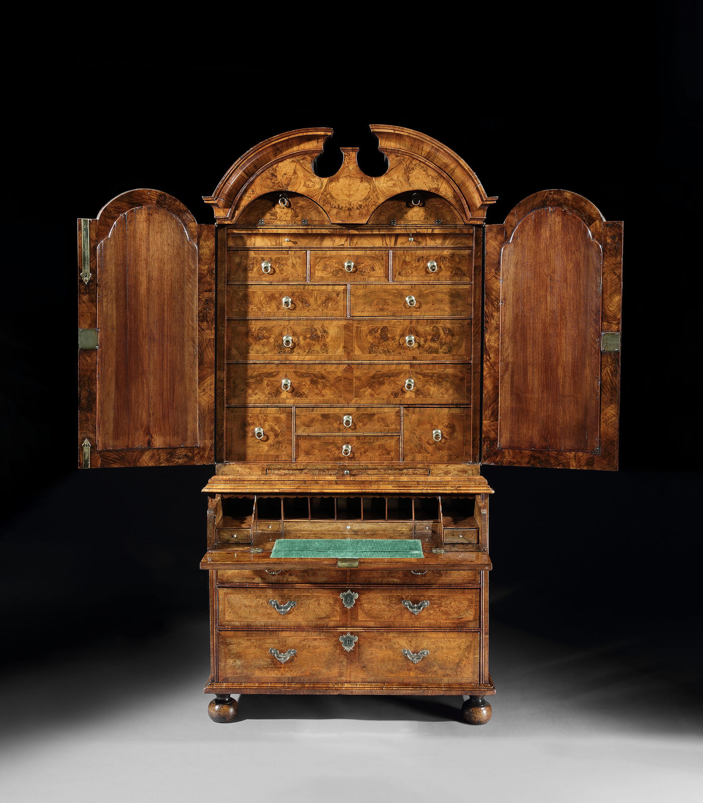 A GEORGE I WALNUT AND BURR WALNUT SECRETAIRE-CABINET BY OLD & ODY, ENGLISH, CIRCA 1725