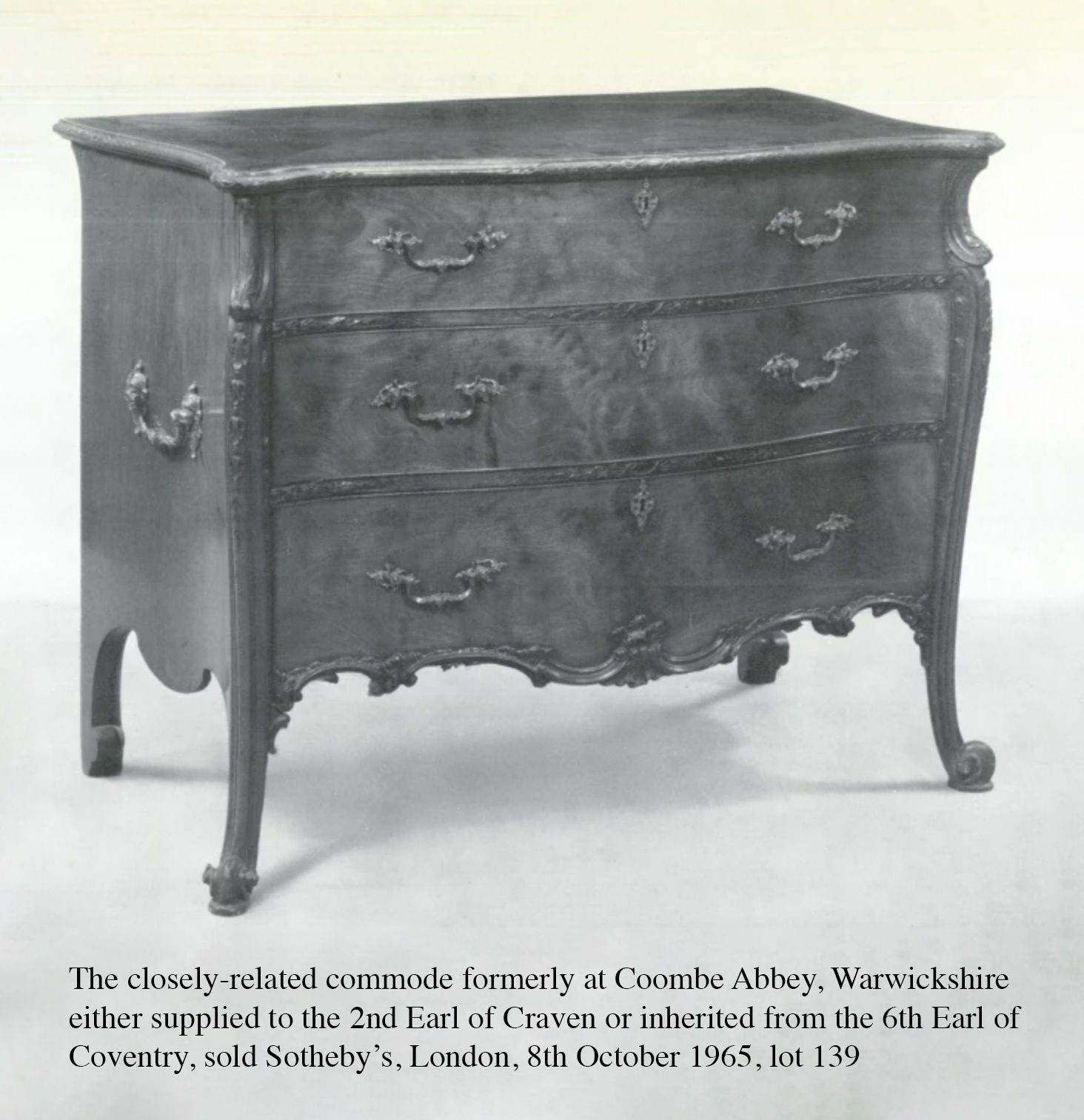 A GEORGE III MAHOGANY COMMODE ATTRIBUTED TO JOHN COBB, ENGLISH, CIRCA 1765