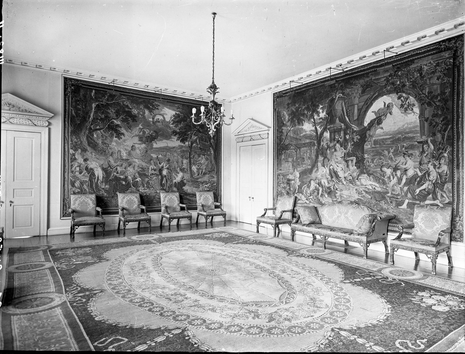 THE ST. GILES’S HOUSE SUITE, English, circa 1765