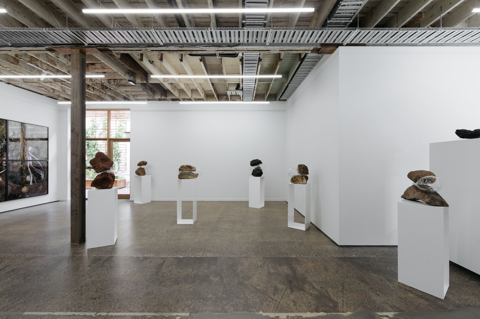 Simone Slee, Rocks holding up, installation view Photo: Lauren Dunn