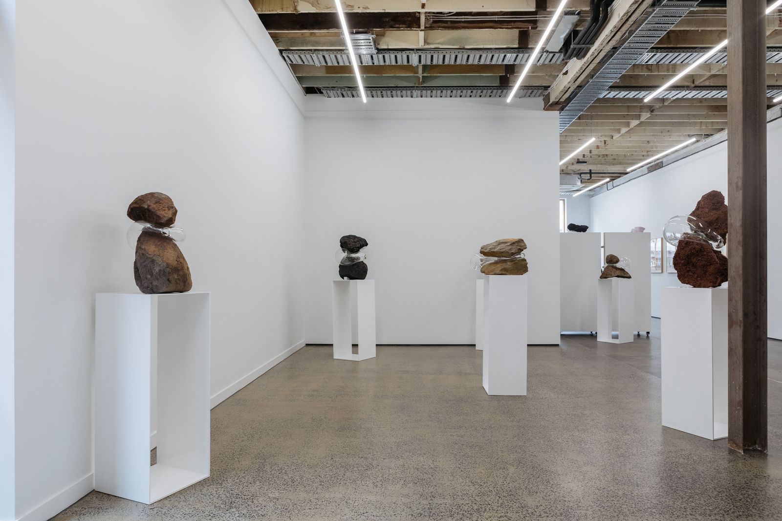 Simone Slee, Rocks holding up, installation view Photo: Lauren Dunn