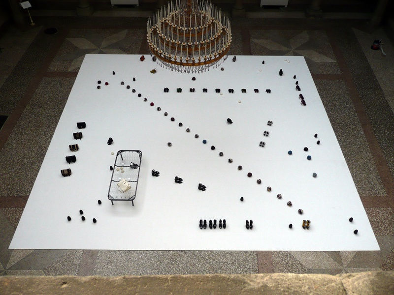 image of Steinbach floor installation with objects