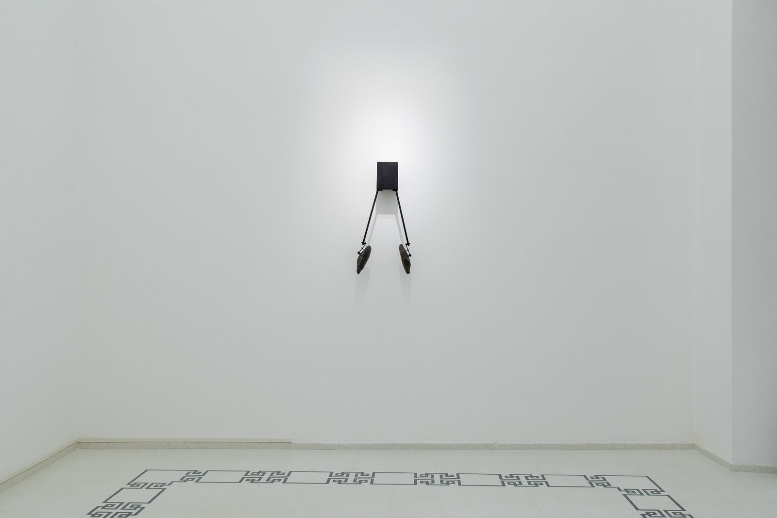 Installation image of Shilpa Gupta & Marisa Merz: visibileinvisibile