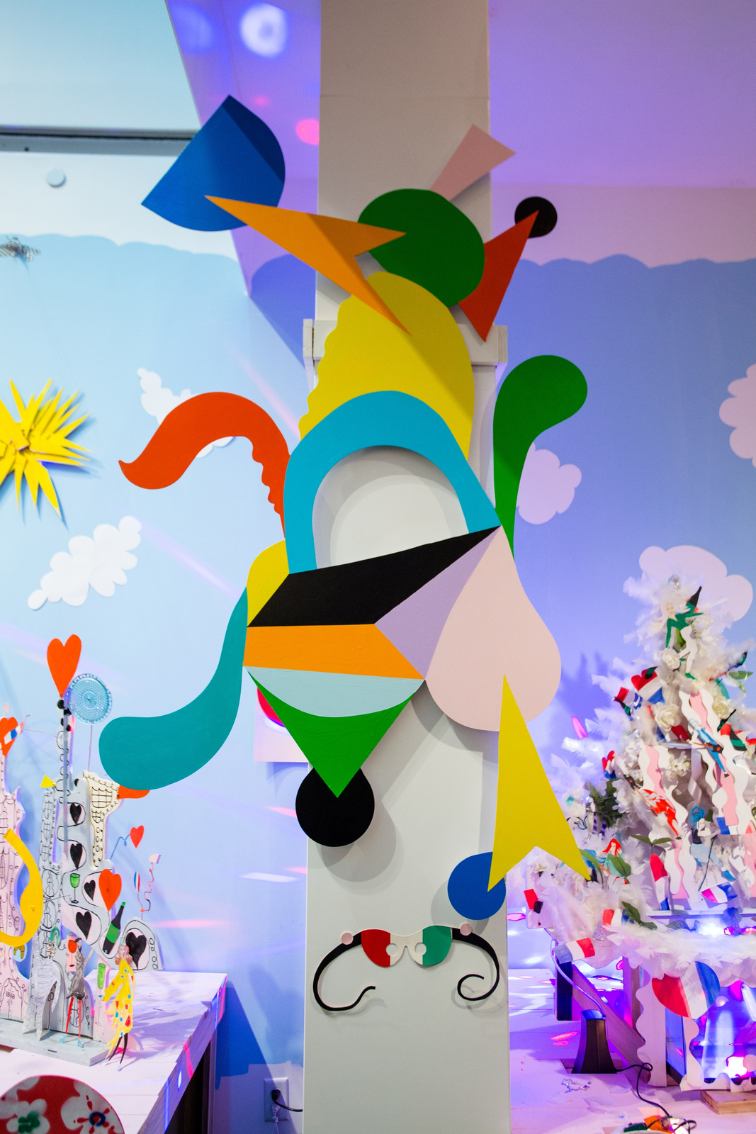 <div class="image_caption_container"><div class="image_caption"><p>Exhibition view, </p><p><strong>Ladies and Gentlemen, Meet the Dramatics</strong>, Museum of Contemporary Art, Denver, 2016</p><p>© MCA Denver</p></div></div>