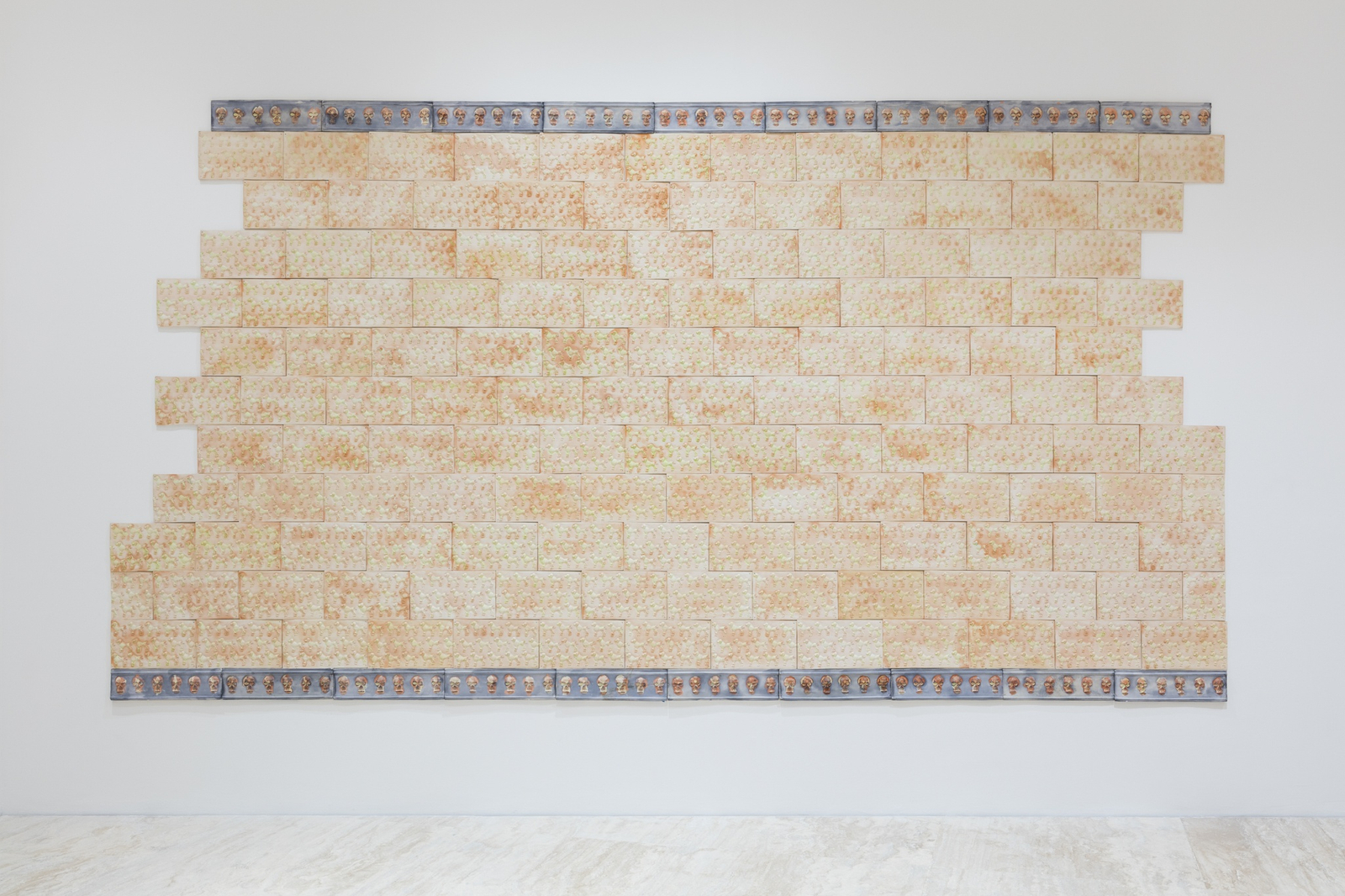 <div class="image_caption_container"><div class="image_caption"><p>Exhibition view,&nbsp;</p><p><strong>Broken Time</strong>, Museo Jumex, Mexico City, 2016</p><p>&copy; Moritz Benoully</p><p>&copy; AA Bronson</p></div></div>