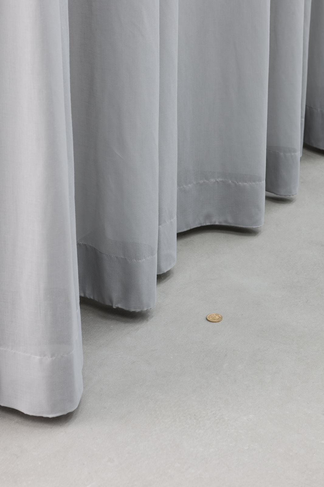 <div class="image_caption_container"><div class="image_caption"><p><b>We never had a lot of <b>£ around here</b>,</b> 2016 </p><p><strong>The Connectivity Suite (And Other Places)</strong>, 2016</p><p>© Andrea Rossetti</p></div></div>