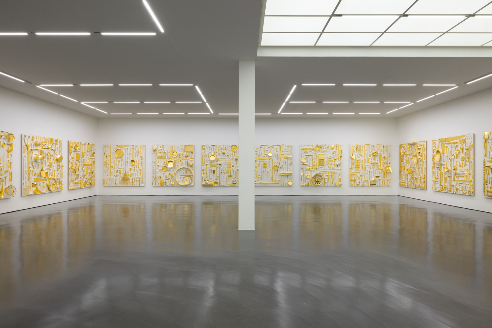 <div class="image_caption_container"><div class="image_caption"><p>Exhibition view: Ugo Rondinone, <strong>the alphabet of my mothers and fathers</strong>, Esther Schipper, Berlin, 2024. Photo © Andrea Rossetti</p></div></div>