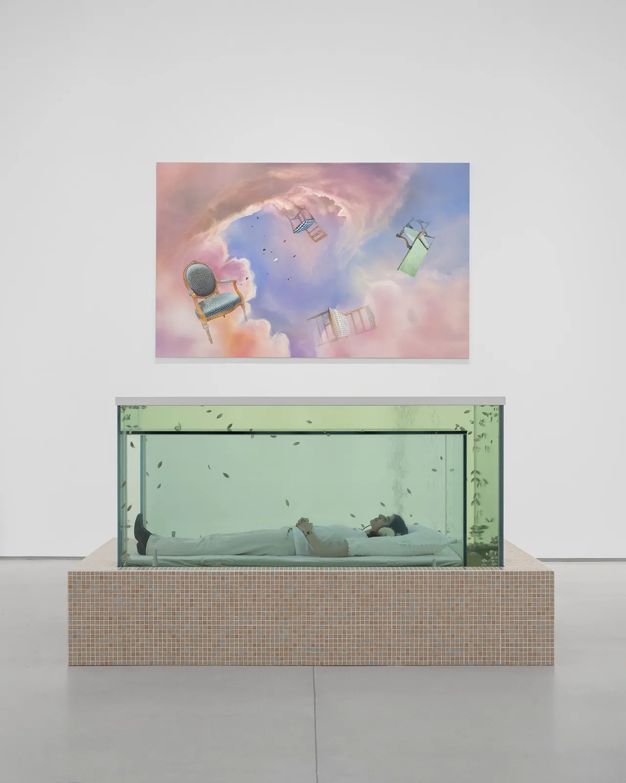 Ariana Papademetropoulos exposes the flaws in reality Review of the exhibition 'Glass Slipper' in Paris