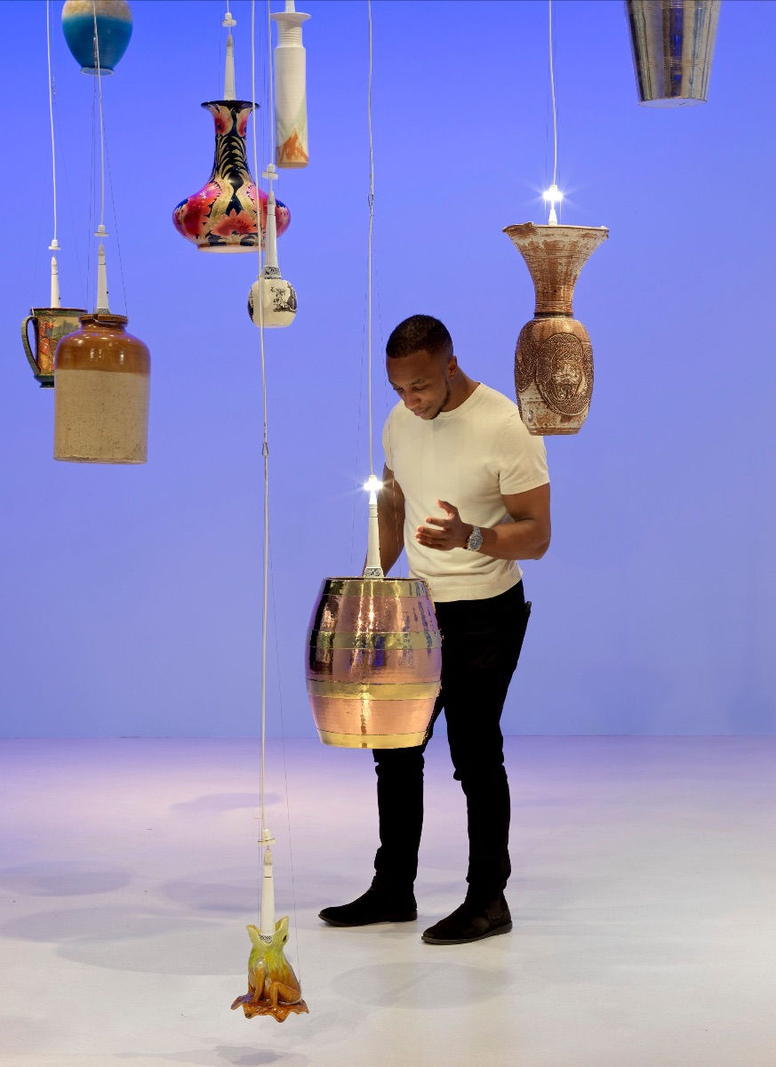 Exclusive closing performance of Oliver Beer's exhibition 'Albion Waves' London Mithraeum Bloomberg SPACE