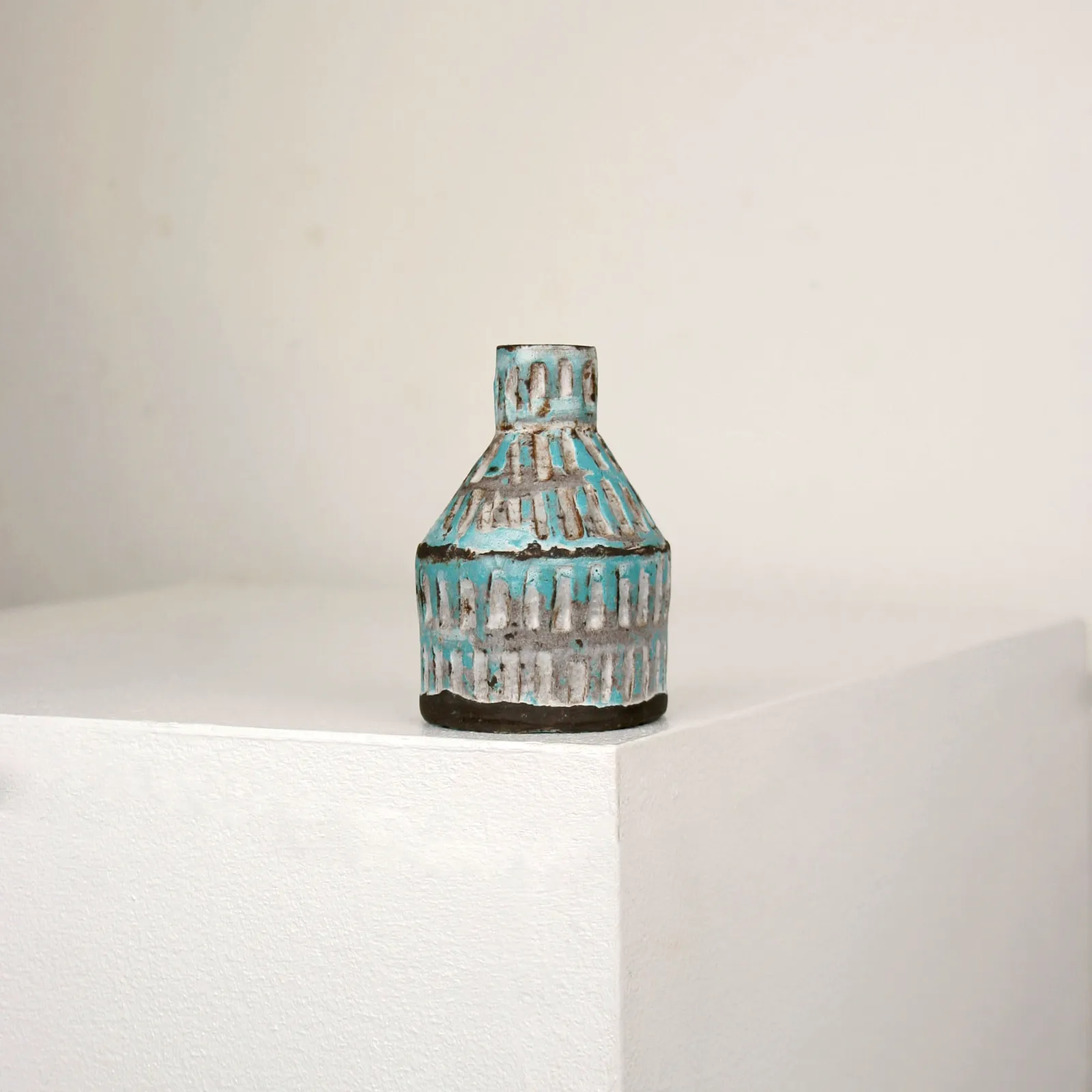 Elly Wall, Teal & White Bud Vase