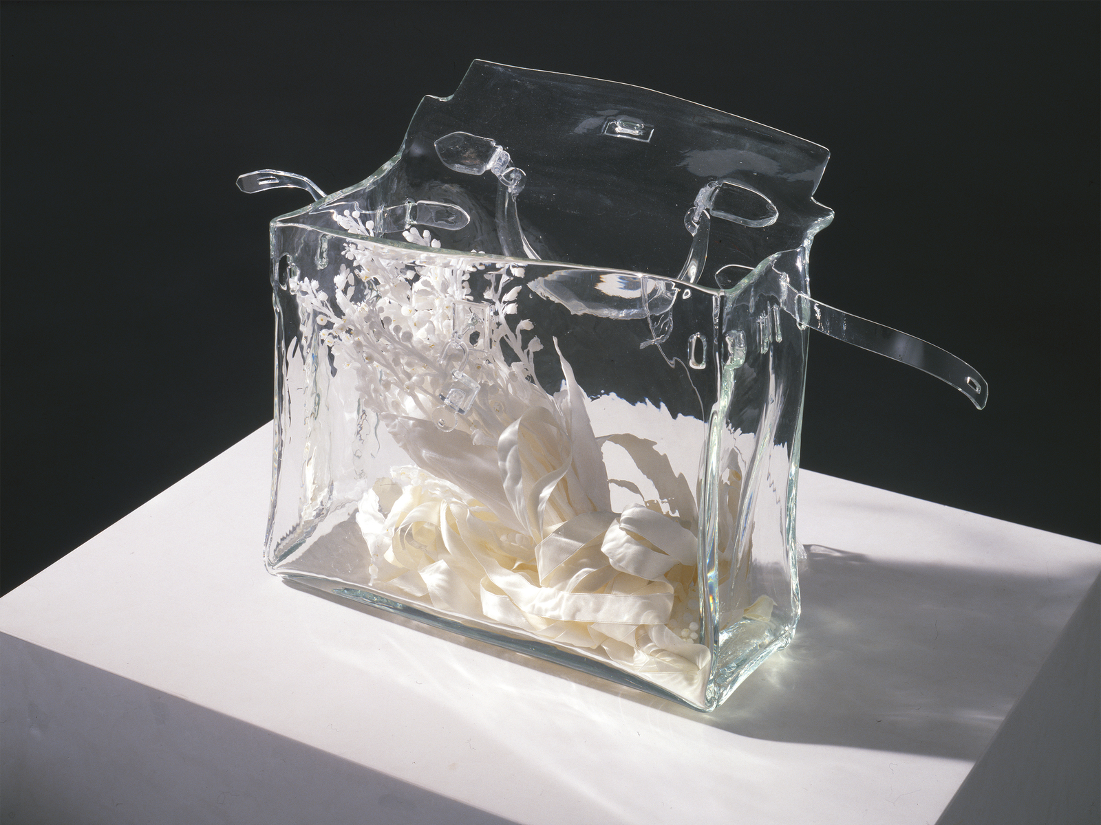 Keith Edmier, The Kelly Bag (Salmacis)