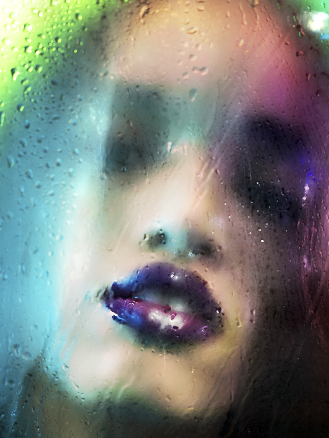 MARILYN MINTER