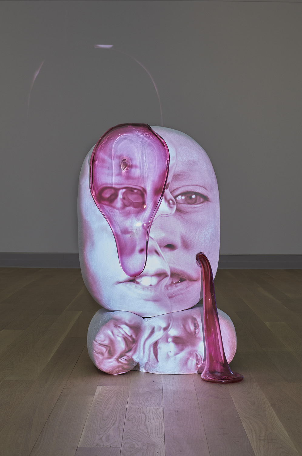 TONY OURSLER 湯尼 &middot; 奧斯勒