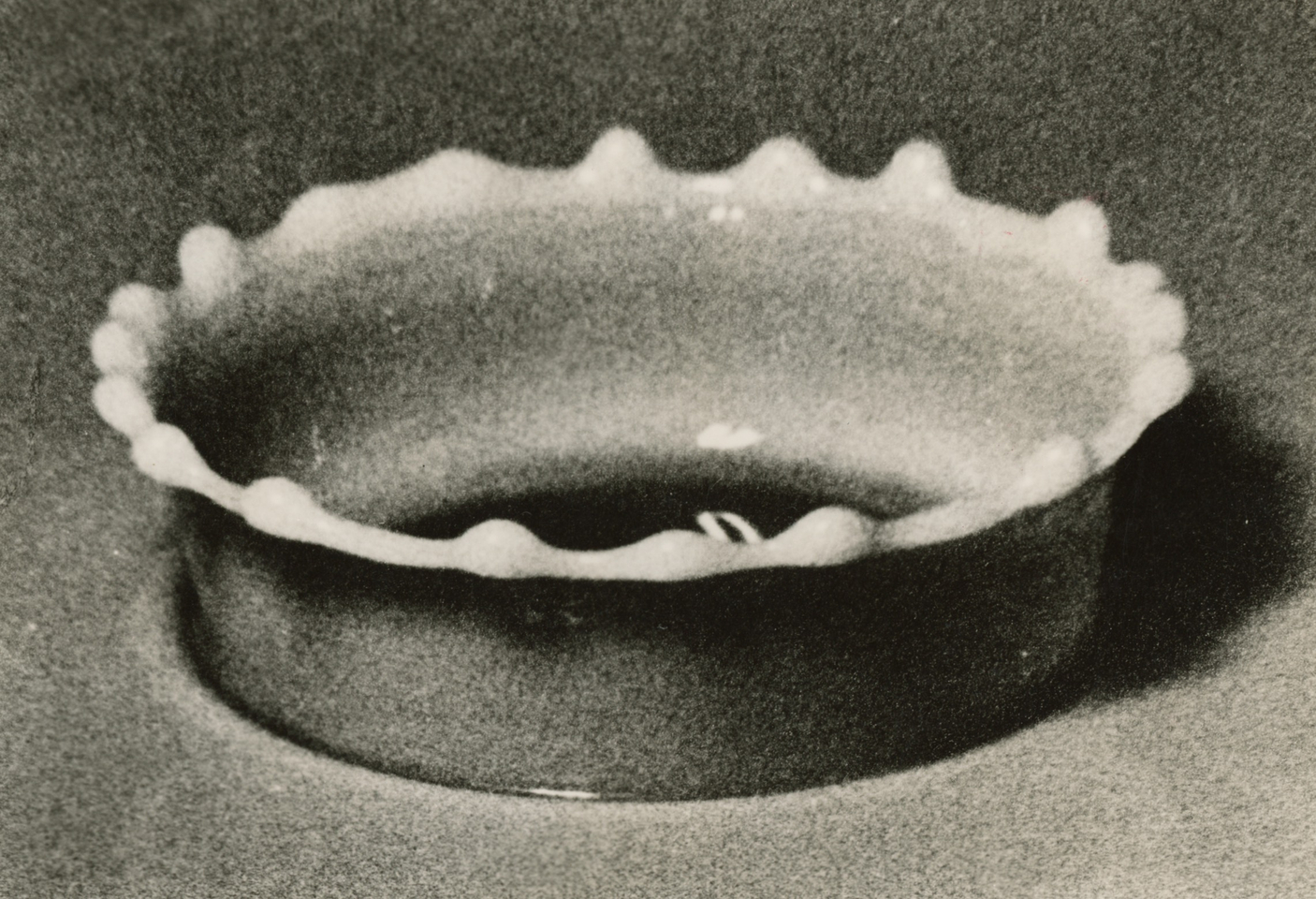 UNKNOWN PHOTOGRAPHER