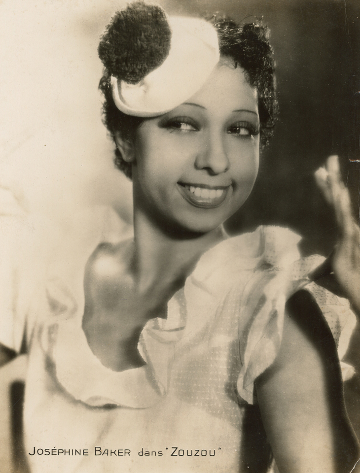 PHOTOGRAPHER UNKNOWN