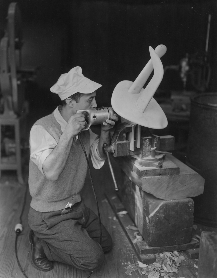 BERENICE ABBOTT (AMERICAN, 1898 &ndash; 1991)