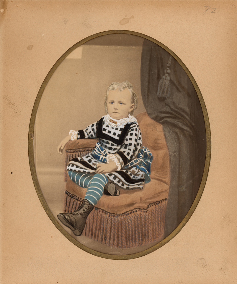 AMERICAN HAND PAINTED PRIMITIVE PORTRAIT PHOTOGRAPH