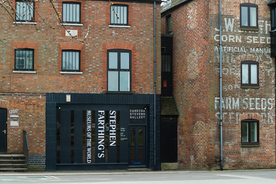 Stephen Farthing RA, The Museum of Domestic Wealth: #One E 70th St , 2017